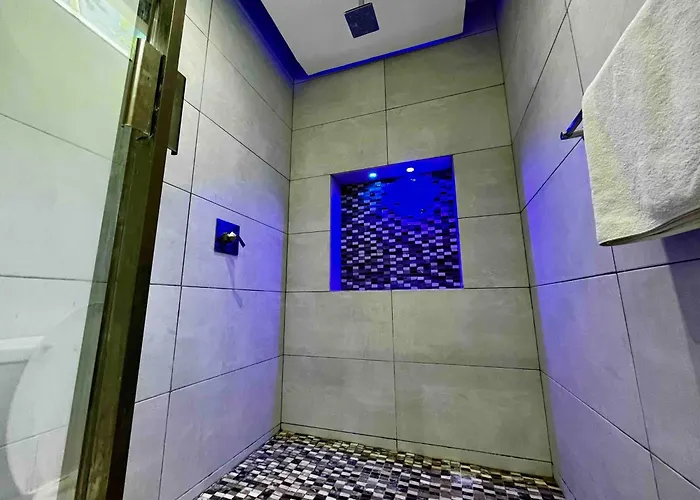 Spectacular Private House *