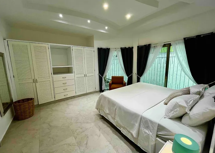 Spectacular Private House Villa *